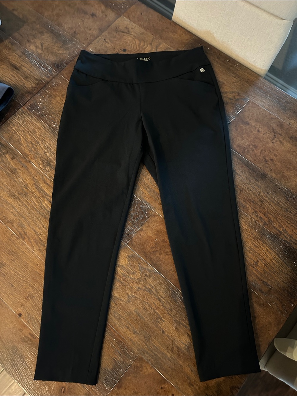 Lily Pulitzer Luxletic Fairway Performance Twill Pants Black Golf Sz 14 Stretch